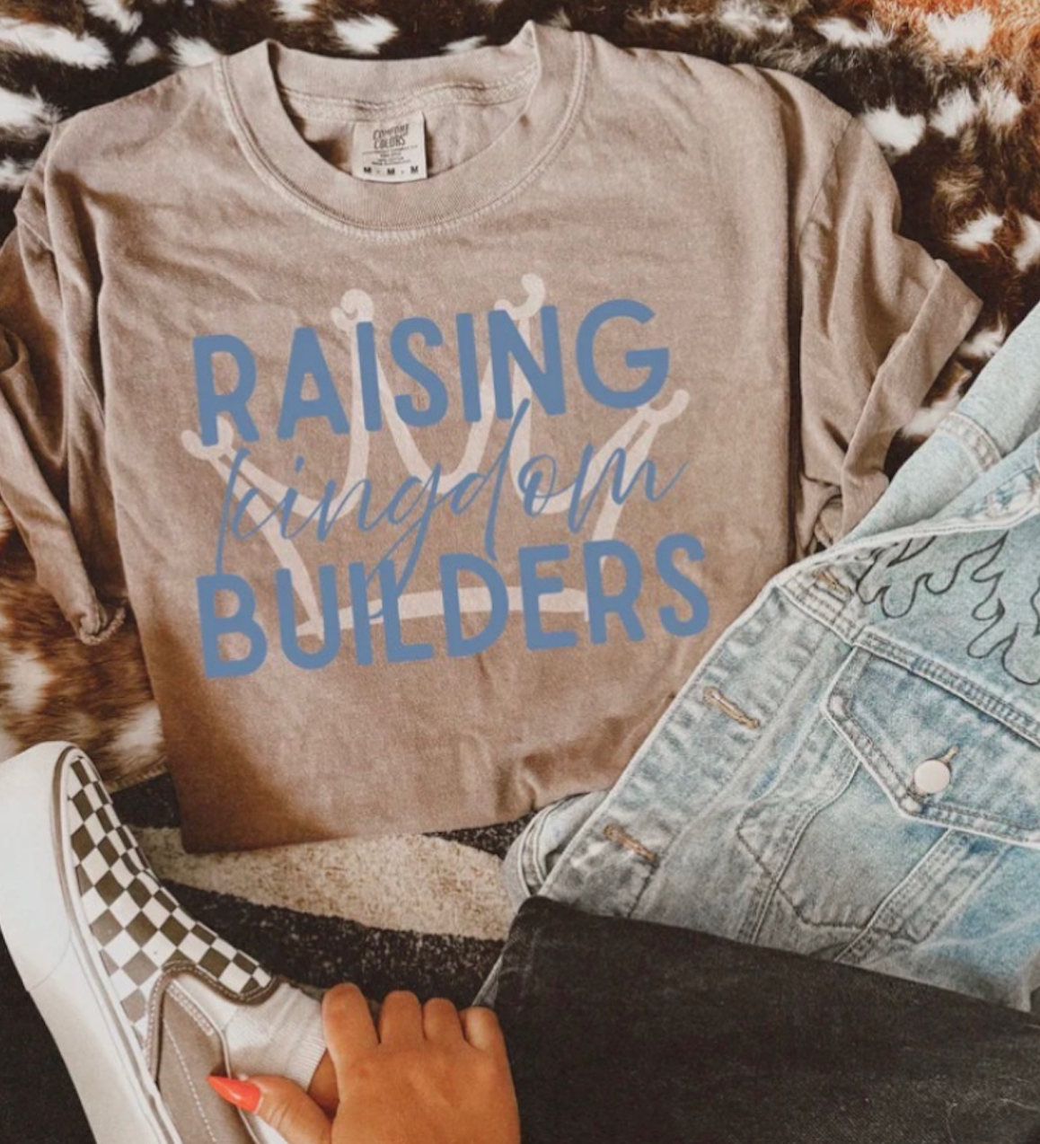 Raising Kingdom Builders (Comfort Colors Tee)