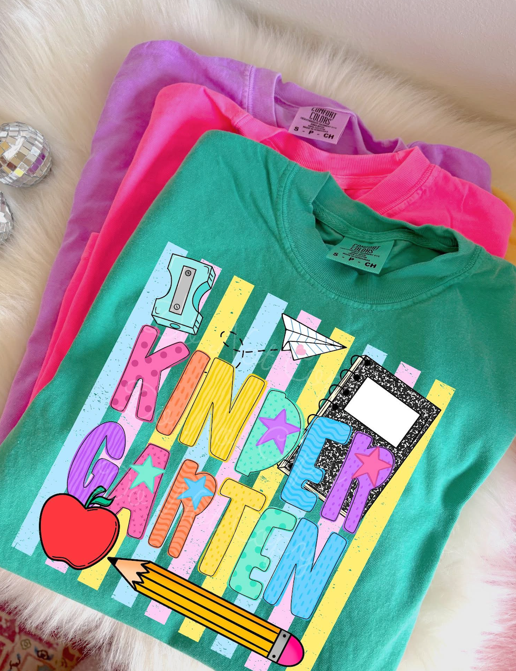 RAINBOW STRIPE GRADE GRAPHIC TEE