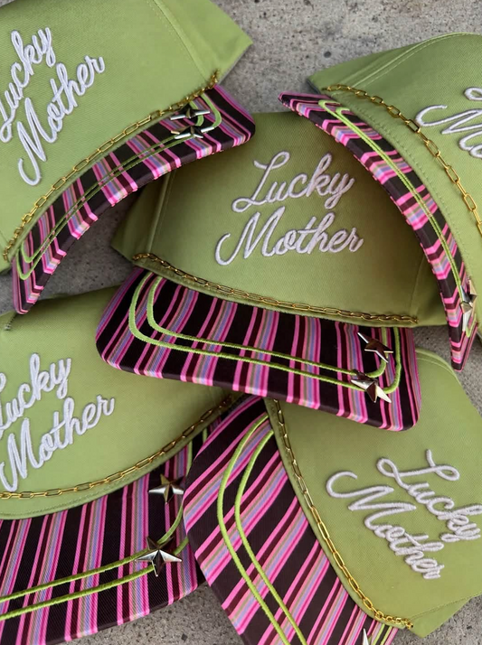 LUCKY MOTHER HAT